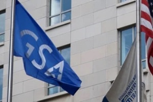 gsa flag outside building