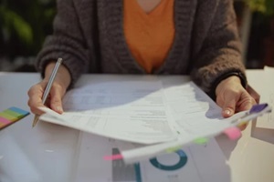 accountant woman working with documents