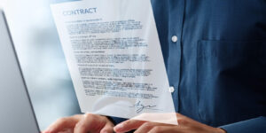 signing electronic contract agreement with digital signature